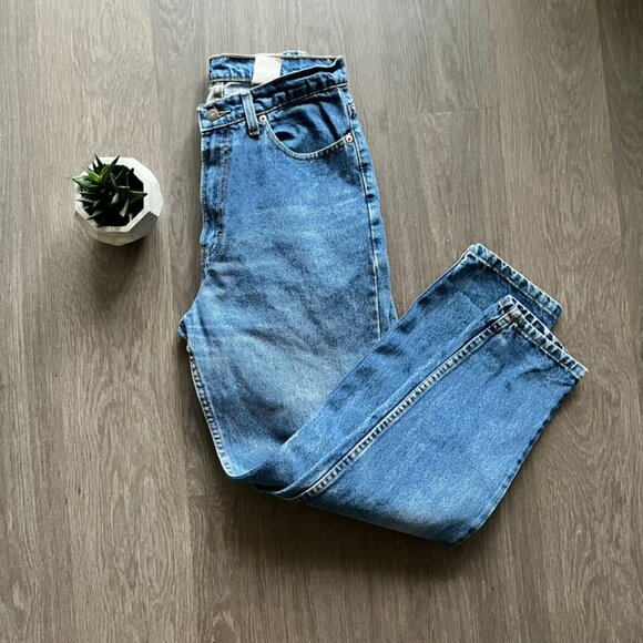 VINTAGE Jordache High-Rise Blue Tapered Jeans - Picture 16 of 16